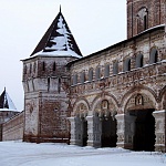 Прогулка по Борисоглебскому монастырю